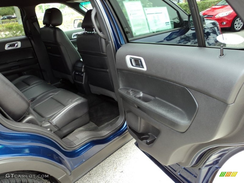 2012 Explorer XLT - Dark Pearl Blue Metallic / Charcoal Black photo #22