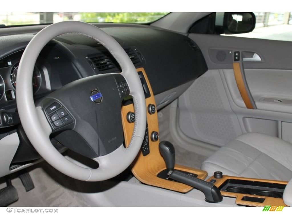 2008 C70 T5 - Silver Metallic / Quartz photo #17