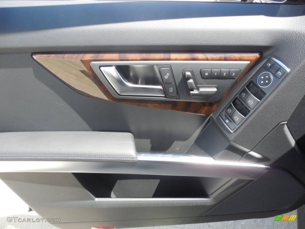 2014 Mercedes-Benz GLK 350 4Matic Black Door Panel Photo #85101347