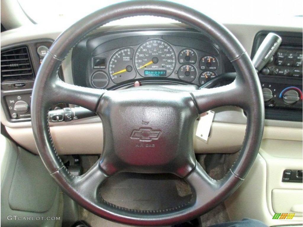 2001 Chevrolet Tahoe LS 4x4 Graphite/Medium Gray Steering Wheel Photo #85103030