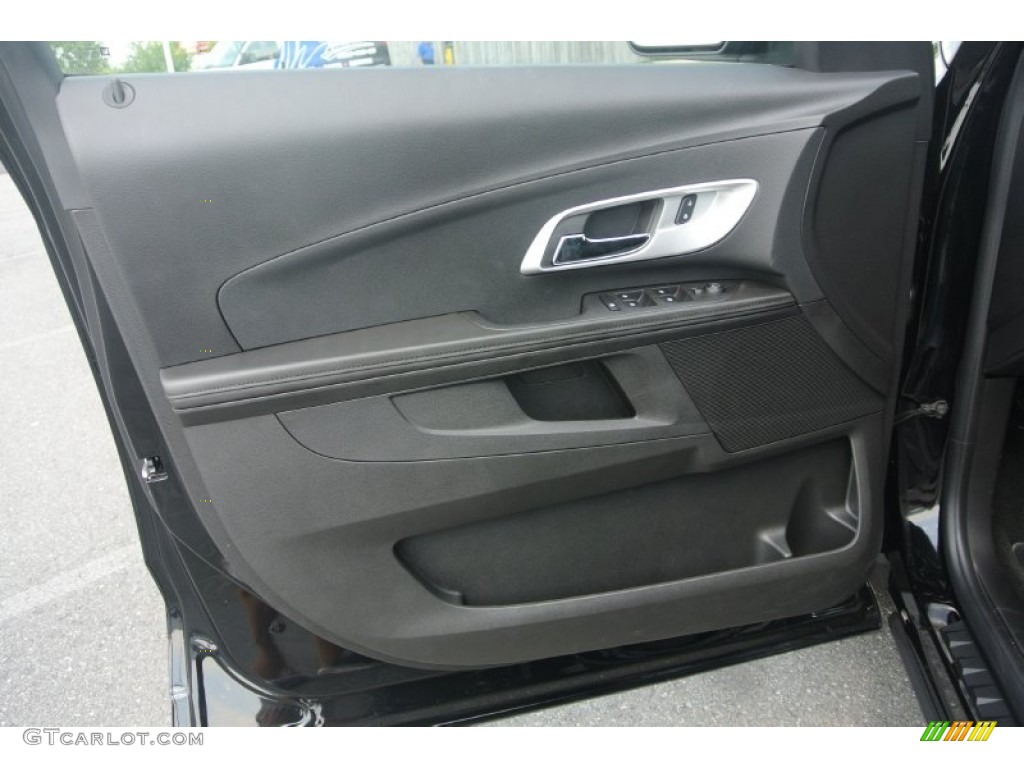 2013 Chevrolet Equinox LS Door Panel Photos