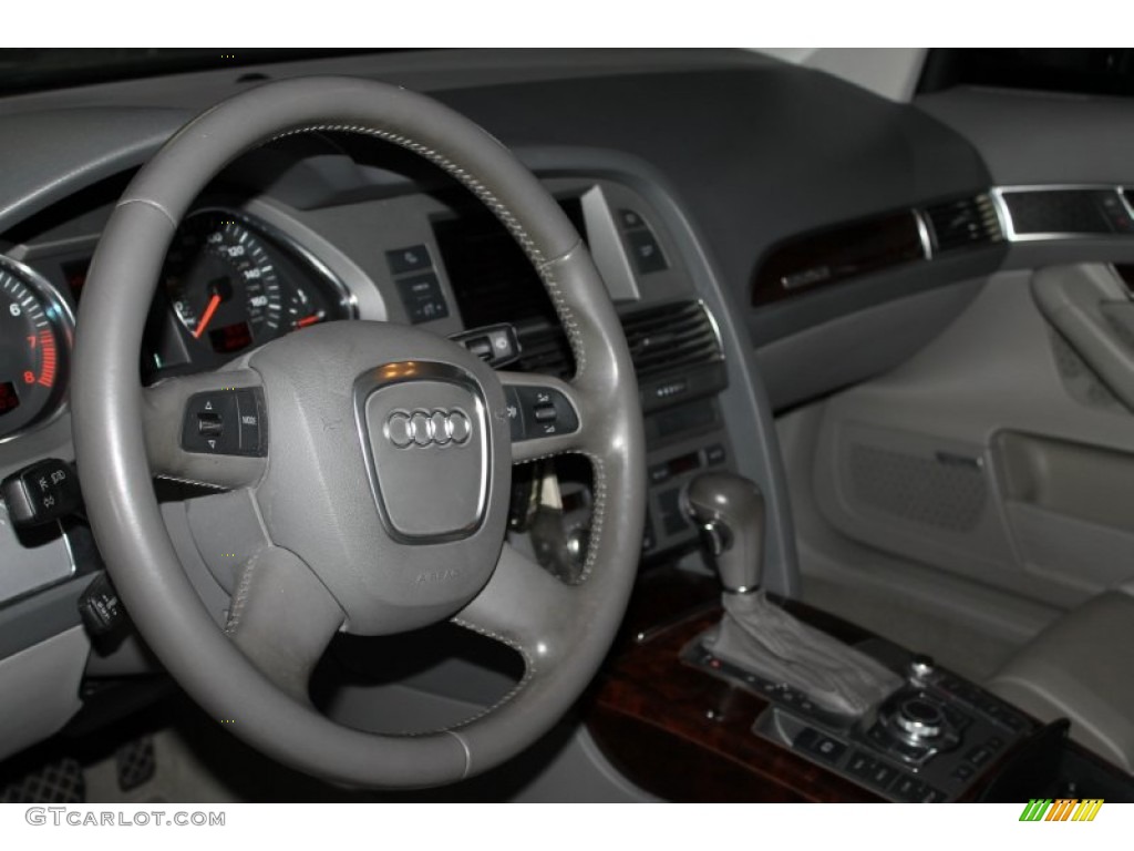 2005 Audi A6 3.2 quattro Sedan Steering Wheel Photos