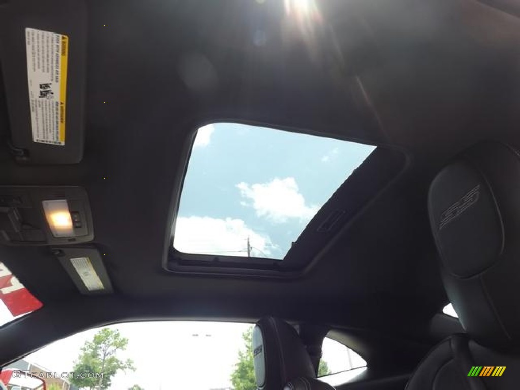 2011 Camaro SS/RS Coupe - Victory Red / Black photo #21