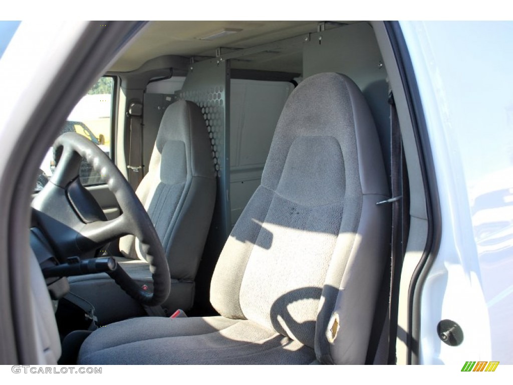 2005 Astro Cargo Van - Summit White / Medium Gray photo #12