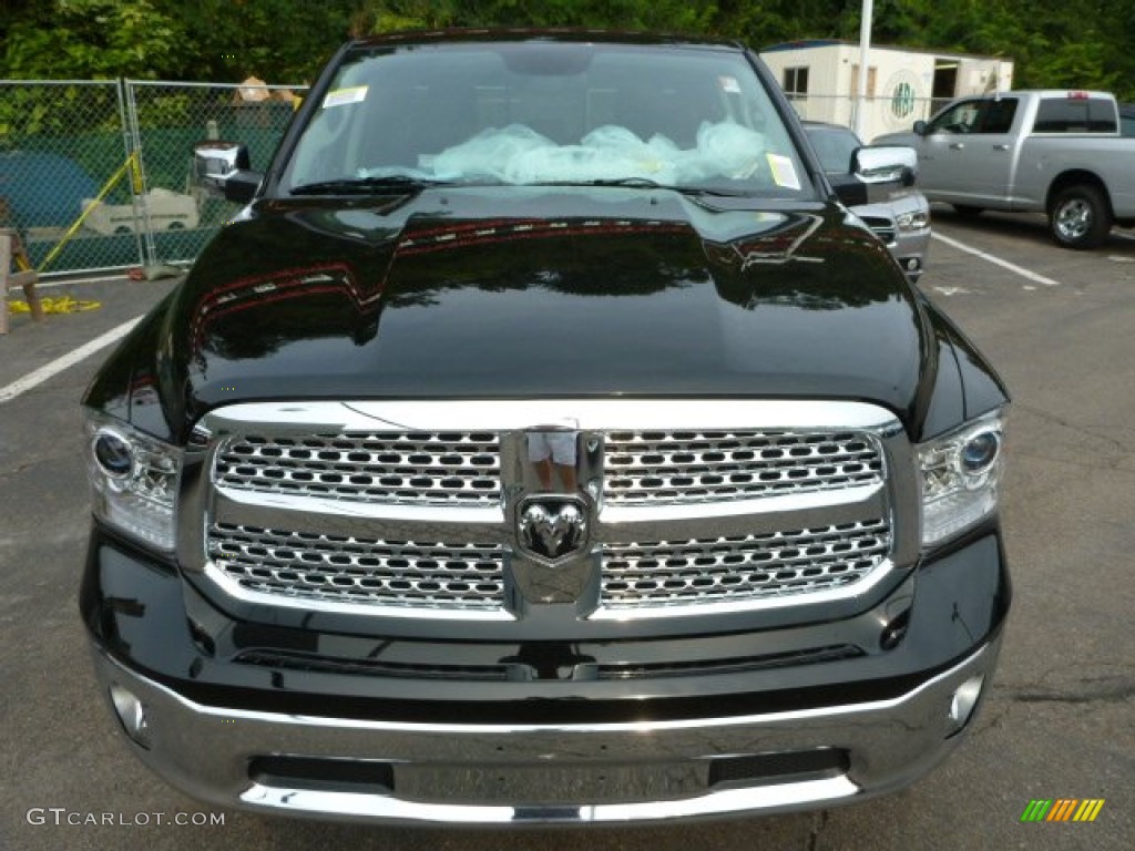 2014 1500 Laramie Crew Cab 4x4 - Black / Black photo #9