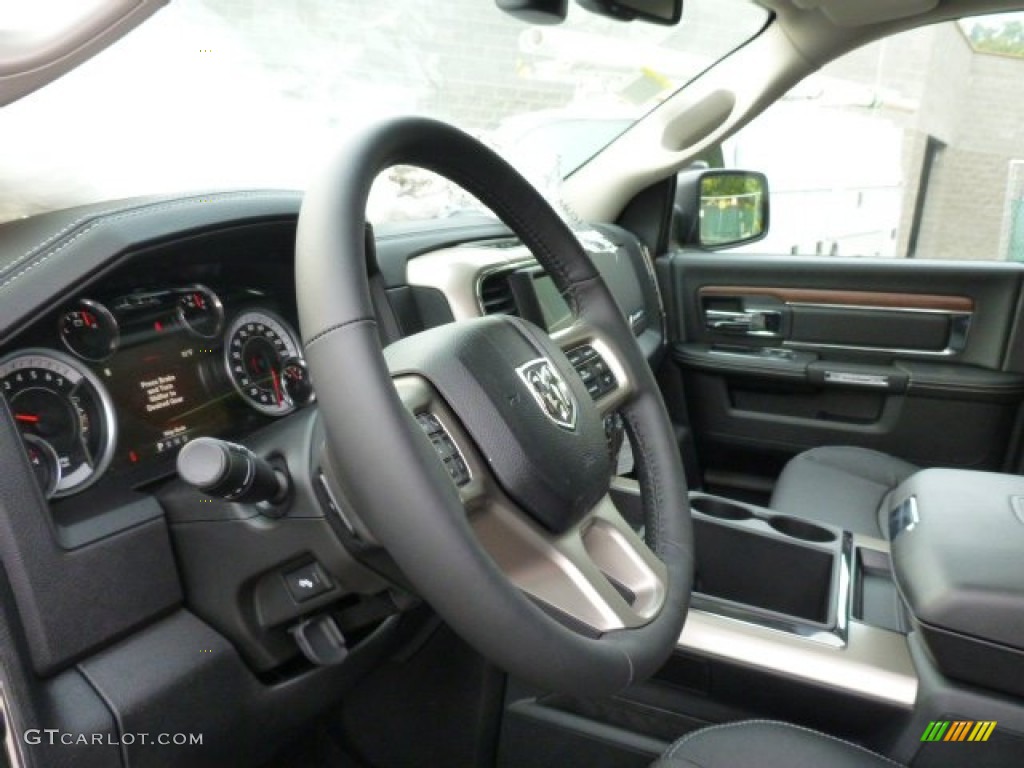 2014 1500 Laramie Crew Cab 4x4 - Black / Black photo #18