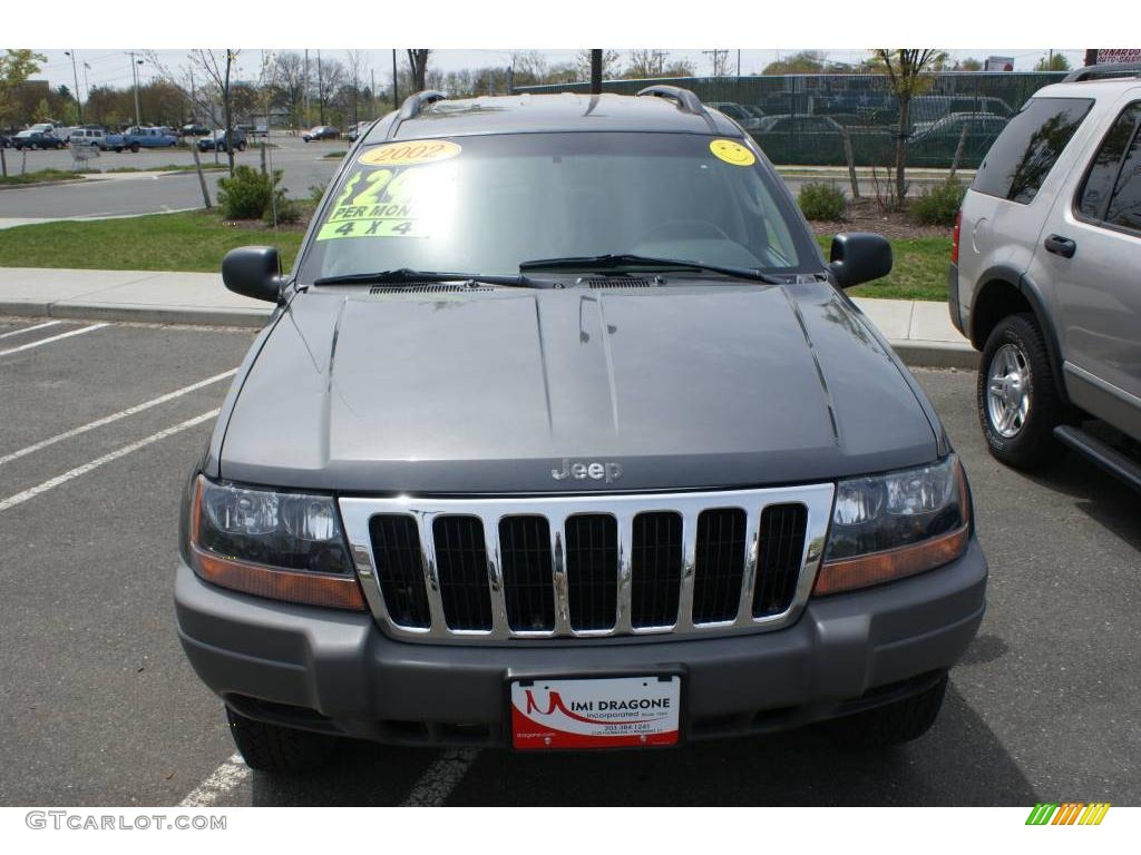 2002 Grand Cherokee Laredo 4x4 - Graphite Metallic / Dark Slate Gray photo #2