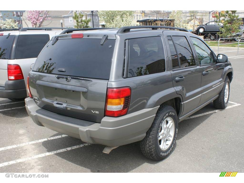 2002 Grand Cherokee Laredo 4x4 - Graphite Metallic / Dark Slate Gray photo #4