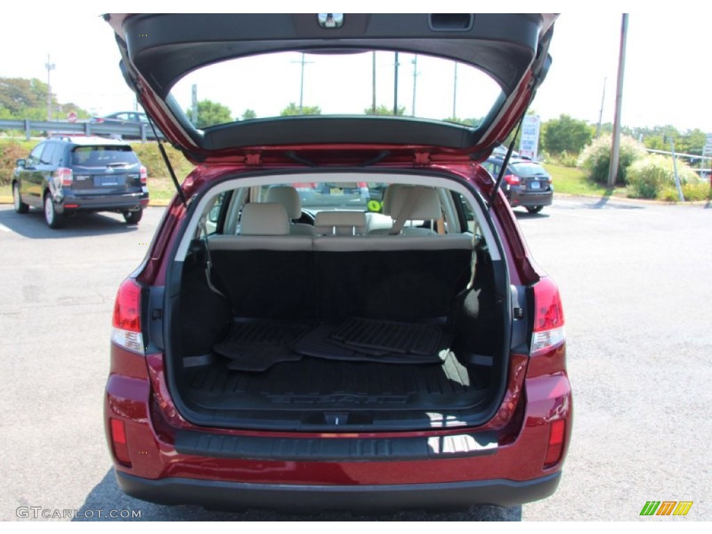 2011 Outback 2.5i Wagon - Ruby Red Pearl / Warm Ivory photo #8