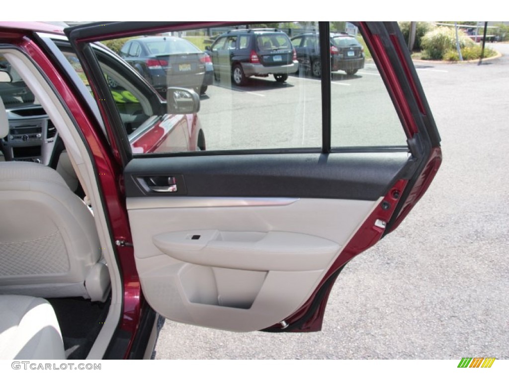 2011 Outback 2.5i Wagon - Ruby Red Pearl / Warm Ivory photo #18