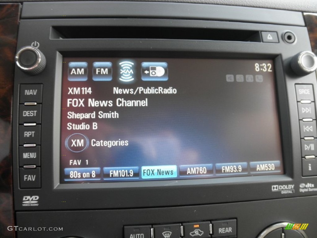 2014 GMC Yukon Denali AWD Controls Photo #85115387