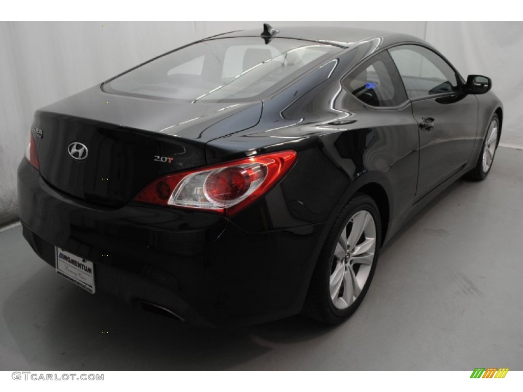 2010 Genesis Coupe 2.0T Premium - Bathurst Black / Black photo #10