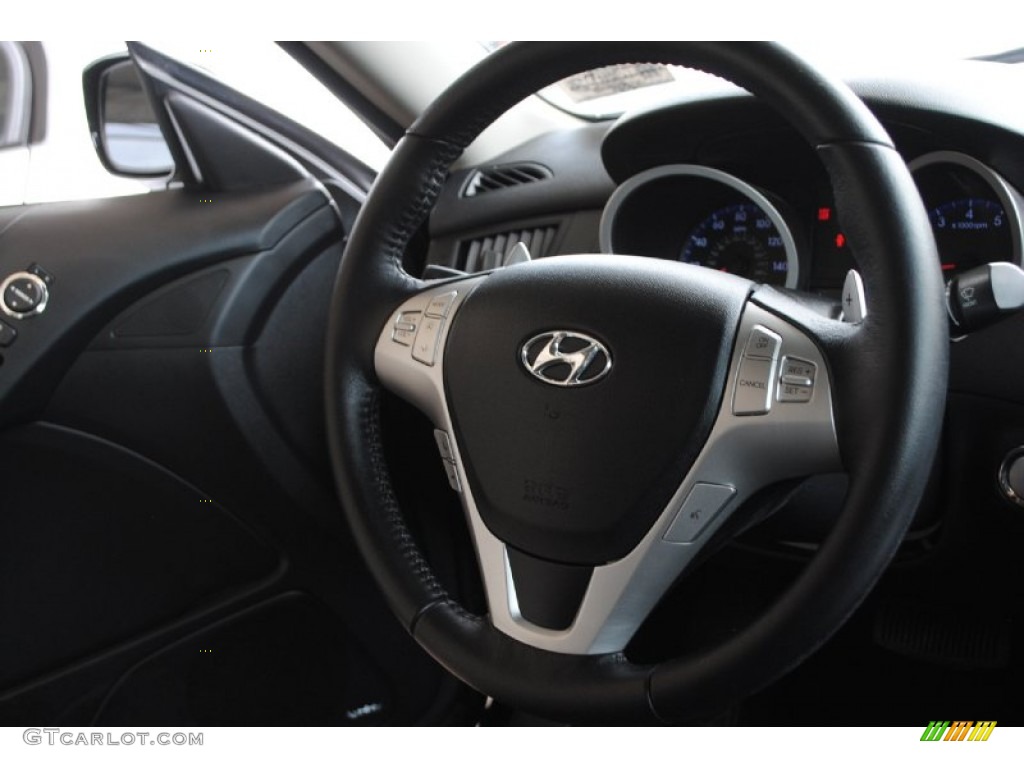 2010 Genesis Coupe 2.0T Premium - Bathurst Black / Black photo #17