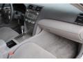 Super White - Camry LE Photo No. 40
