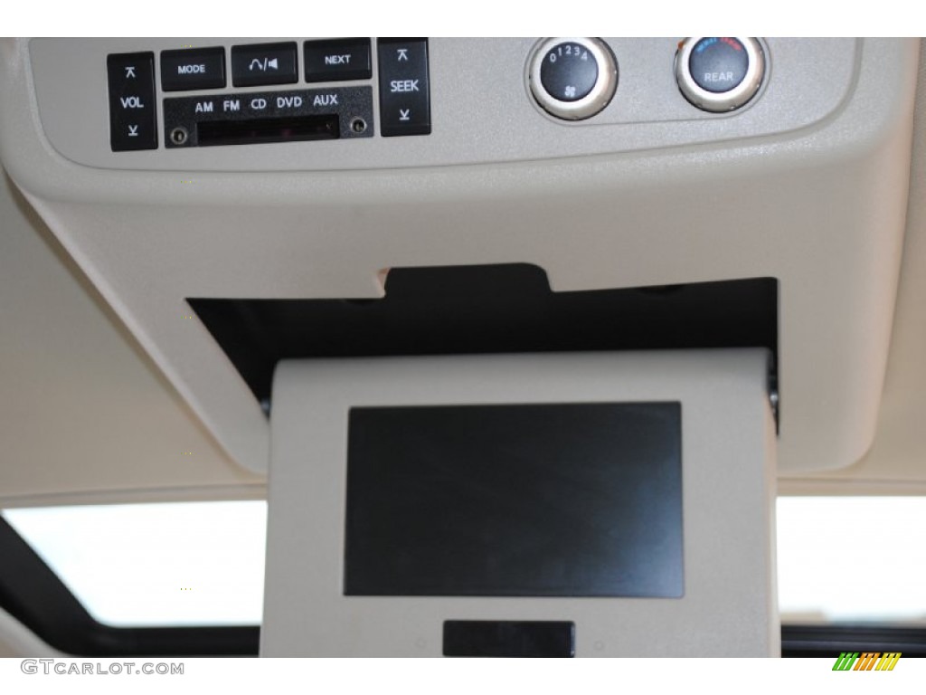 2006 Infiniti QX 56 4WD Entertainment System Photo #85117697
