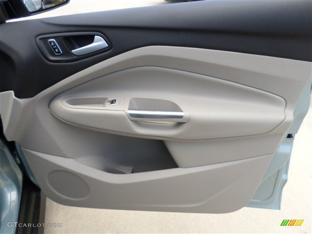 2013 Ford C-Max Energi Medium Light Stone Door Panel Photo #85121198