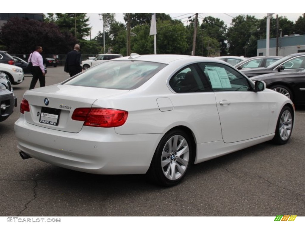 2013 3 Series 328i Coupe - Mineral White Metallic / Coral Red/Black photo #5