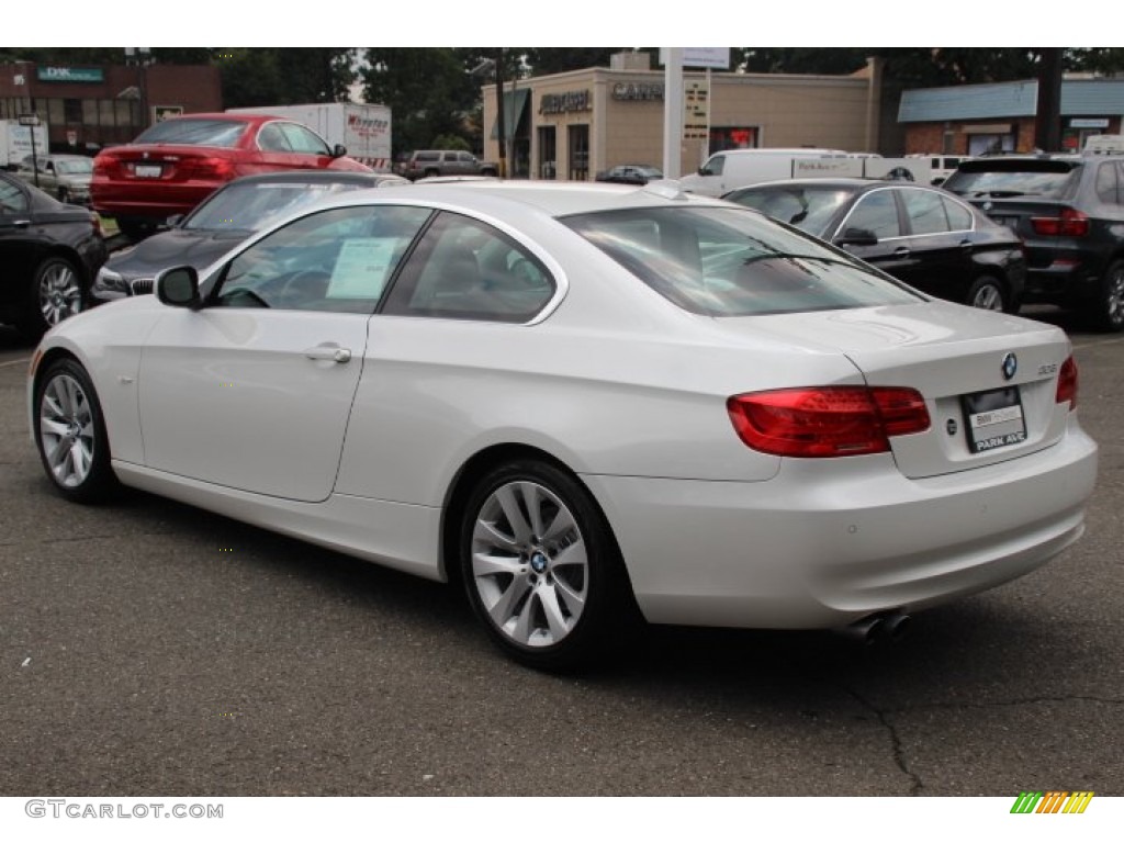 2013 3 Series 328i Coupe - Mineral White Metallic / Coral Red/Black photo #7