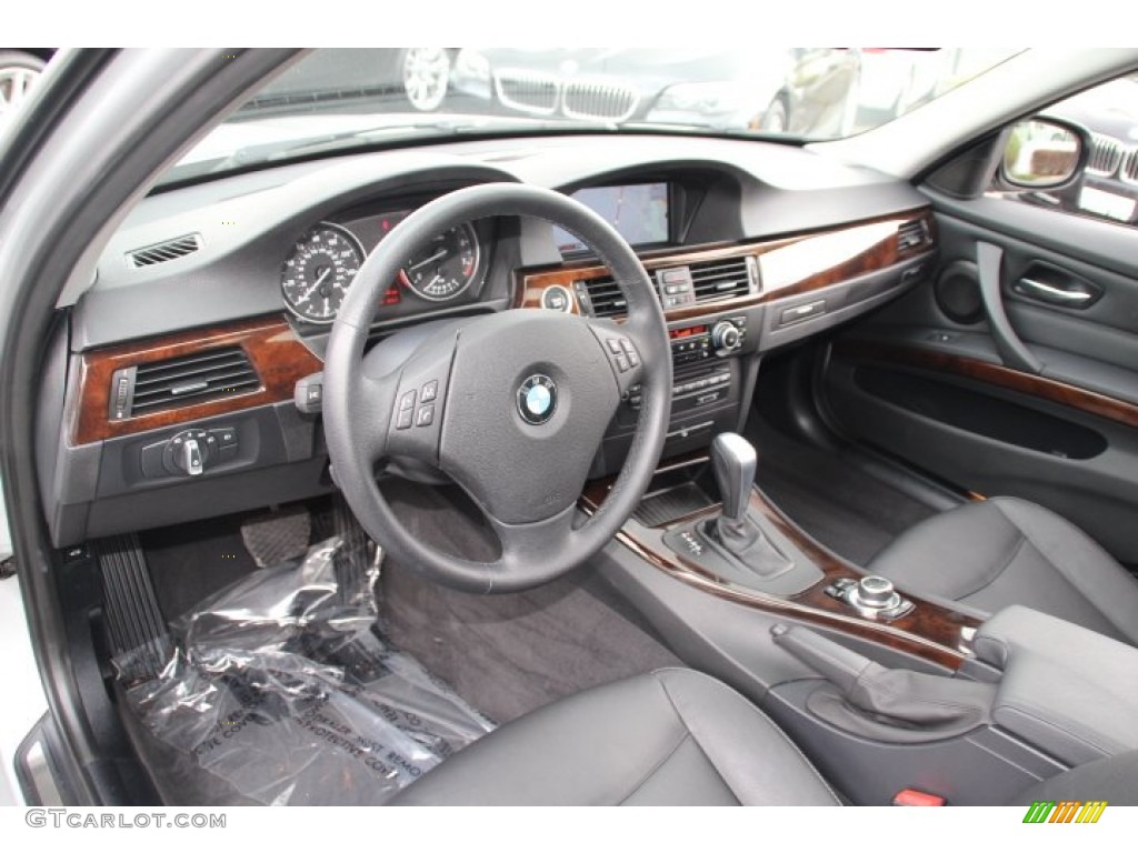 Black Interior 2011 BMW 3 Series 328i xDrive Sedan Photo #85124209