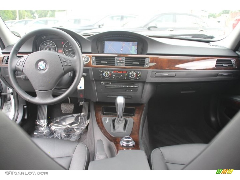 2011 BMW 3 Series 328i xDrive Sedan Black Dashboard Photo #85124273