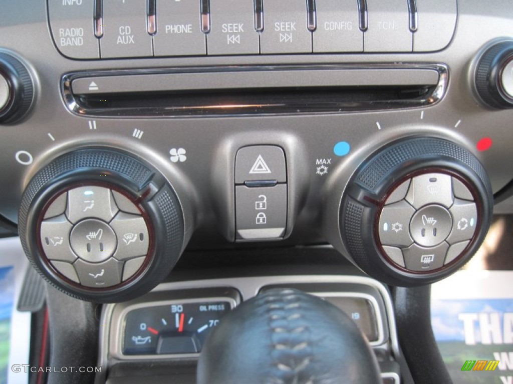 2011 Chevrolet Camaro Neiman Marcus Edition SS/RS Convertible Controls Photos