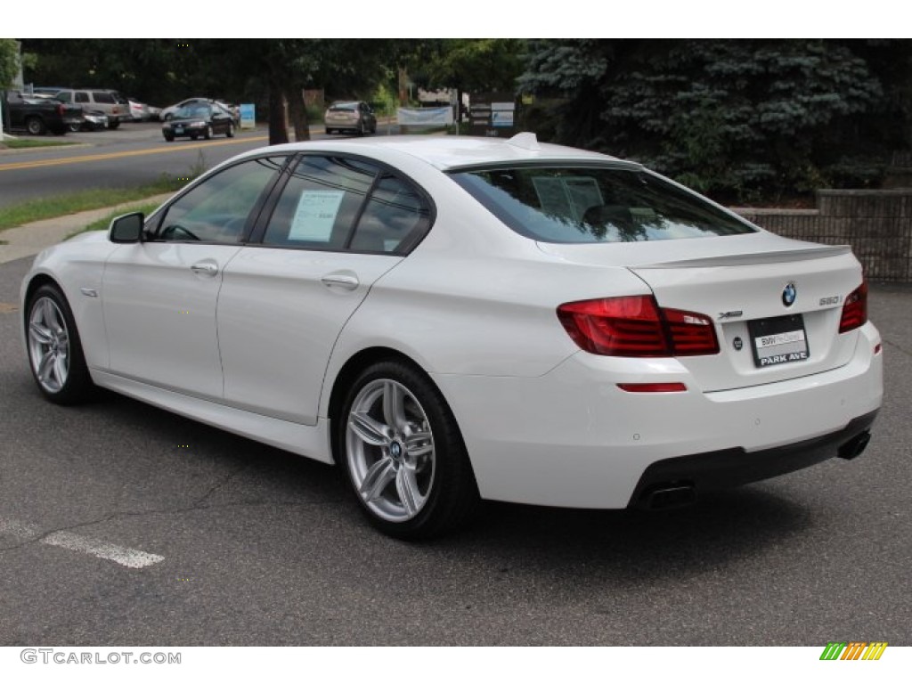 2013 5 Series 550i xDrive Sedan - Alpine White / Black photo #7