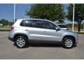 Reflex Silver Metallic - Tiguan SE Photo No. 6