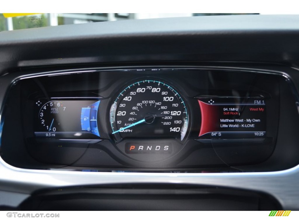 2014 Ford Taurus SEL Gauges Photo #85126703