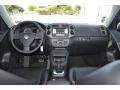 Reflex Silver Metallic - Tiguan SE Photo No. 18