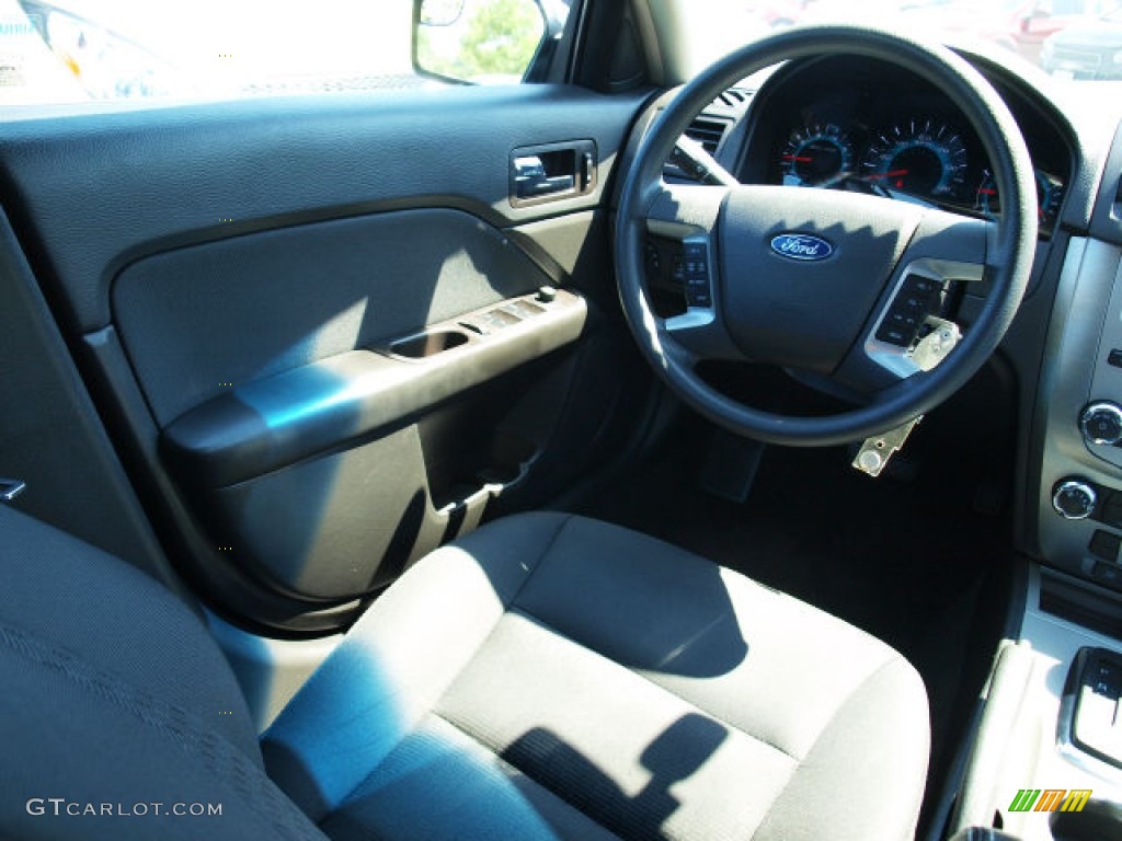 2012 Fusion SE V6 - Bordeaux Reserve Metallic / Charcoal Black photo #11