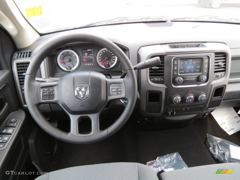 2014 Ram 1500 Express Quad Cab Black/Diesel Gray Dashboard Photo #85129142