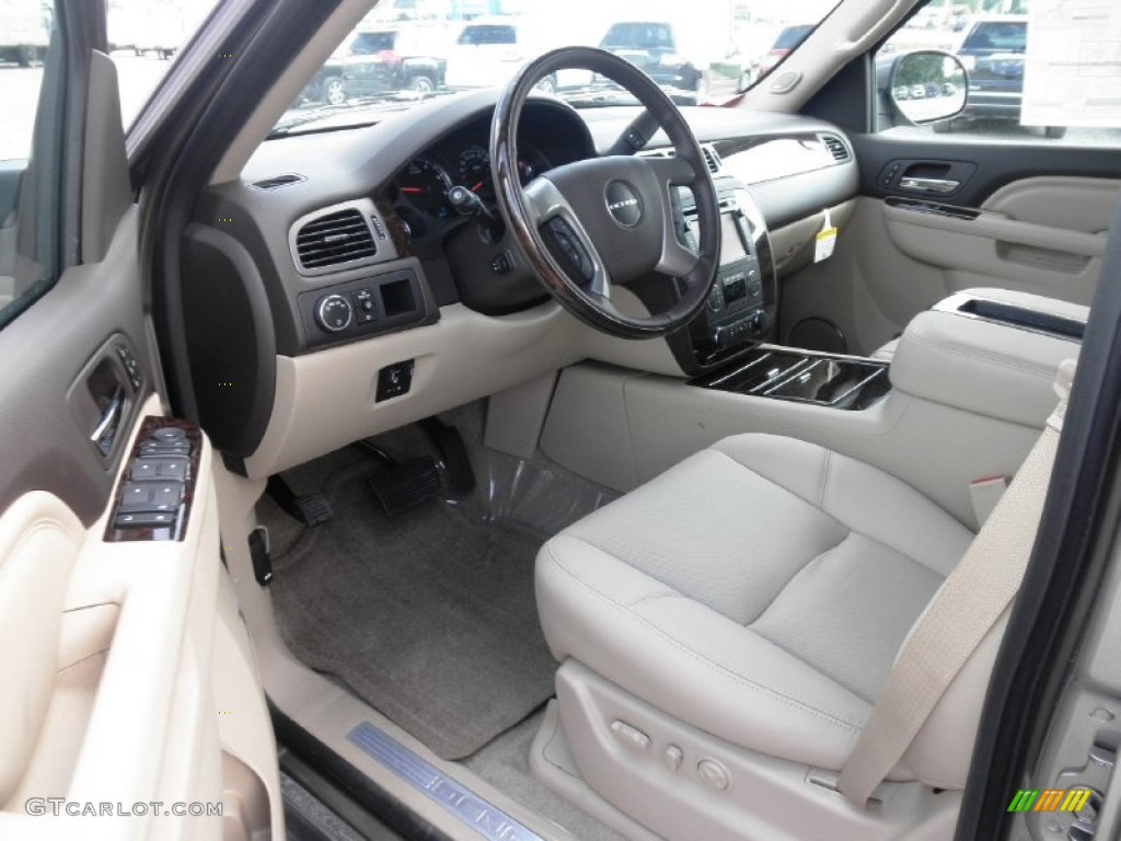 Cocoa/Light Cashmere Interior 2014 GMC Yukon Denali AWD Photo #85129721