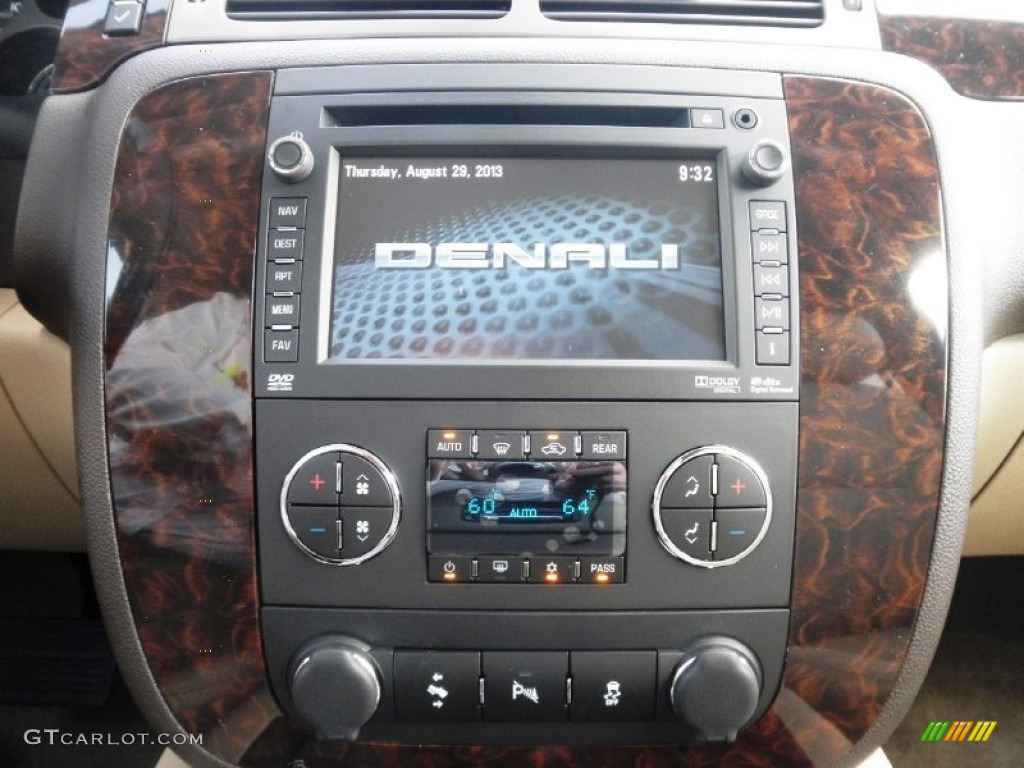 2014 GMC Yukon Denali AWD Controls Photo #85129745