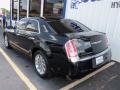 Gloss Black - 300 C Photo No. 7