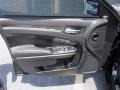 Gloss Black - 300 C Photo No. 11