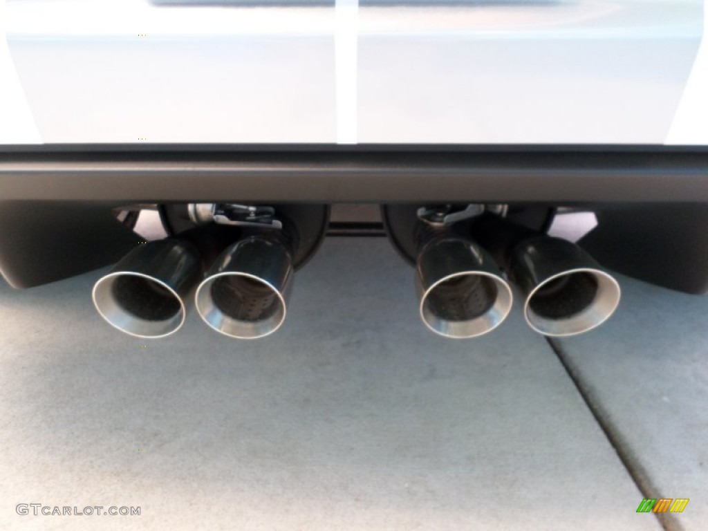 2013 Chevrolet Corvette Grand Sport Coupe Exhaust Photos