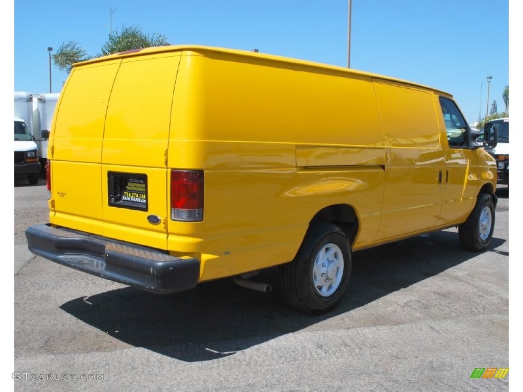 2007 E Series Van E250 Cargo - Fleet Yellow / Medium Flint Grey photo #3
