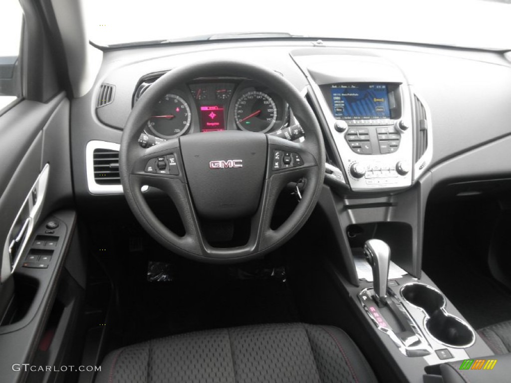 2014 GMC Terrain SLE AWD Jet Black Dashboard Photo #85132459