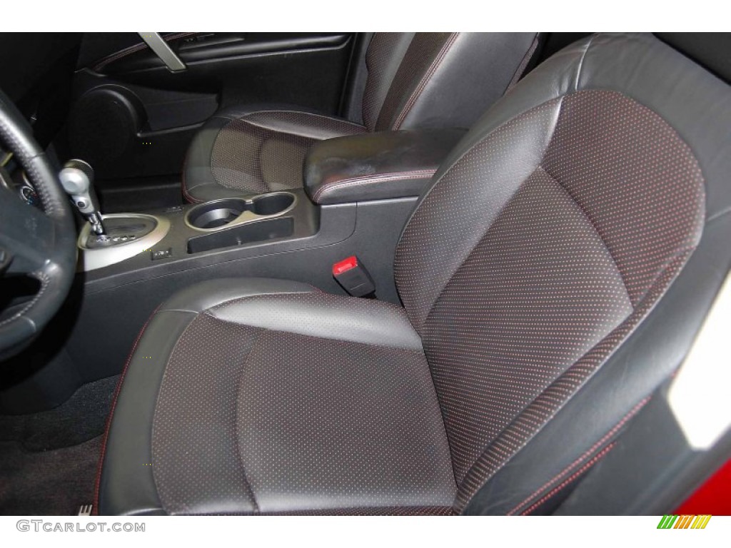 2011 Rogue SV - Cayenne Red / Black photo #10