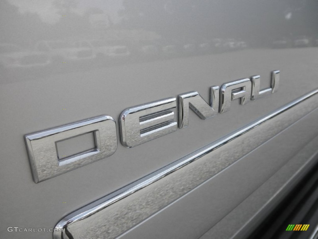 2014 GMC Yukon XL Denali AWD Marks and Logos Photo #85134543