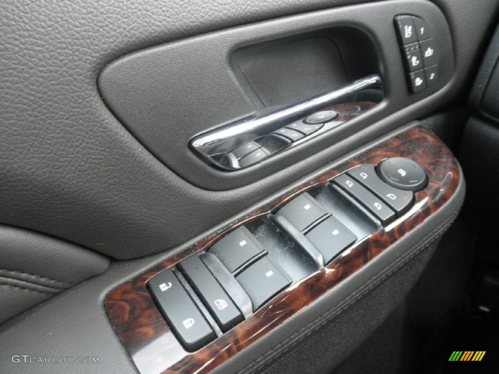 2014 GMC Yukon XL Denali AWD Controls Photo #85134826