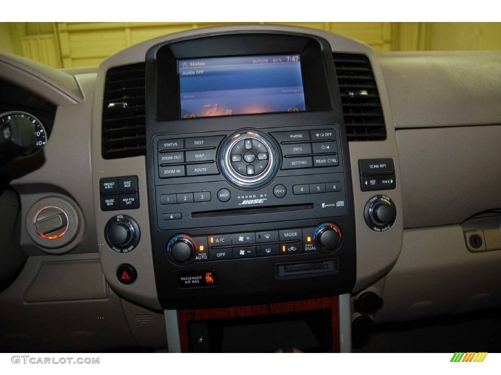 2008 Pathfinder LE V8 4x4 - Storm Gray / Cafe Latte photo #24