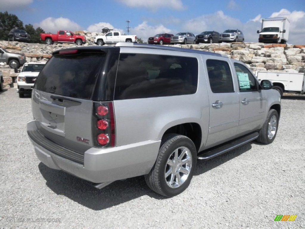 Quicksilver Metallic 2014 GMC Yukon XL Denali AWD Exterior Photo #85135337