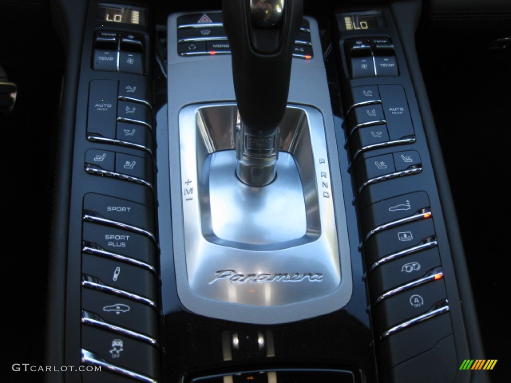 2012 Porsche Panamera Turbo S Controls Photo #85135652