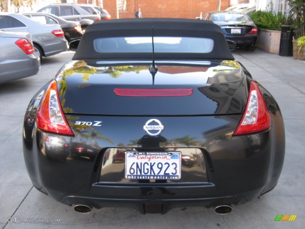 2010 370Z Touring Roadster - Magnetic Black / Black Leather photo #3