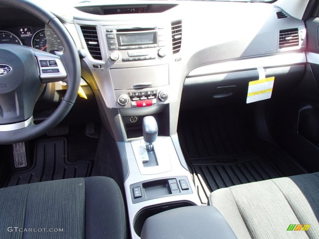 2013 Outback 2.5i Premium - Venetian Red Pearl / Black photo #14