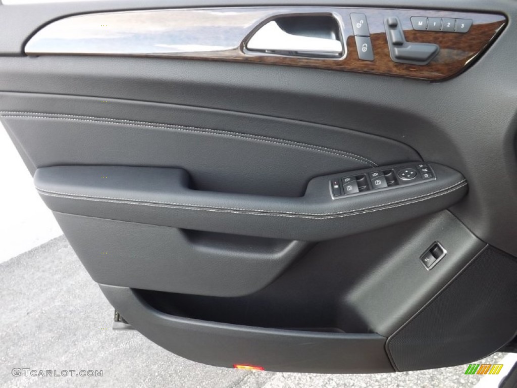 2014 Mercedes-Benz ML 350 BlueTEC 4Matic Black Door Panel Photo #85139036