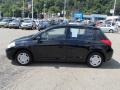 Super Black - Versa 1.8 S Hatchback Photo No. 5