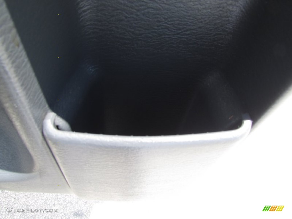 2004 Ram 1500 ST Regular Cab - Light Almond Pearl / Dark Slate Gray photo #40