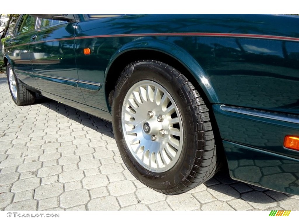 1996 Jaguar XJ Vanden Plas Wheel Photo #85145624